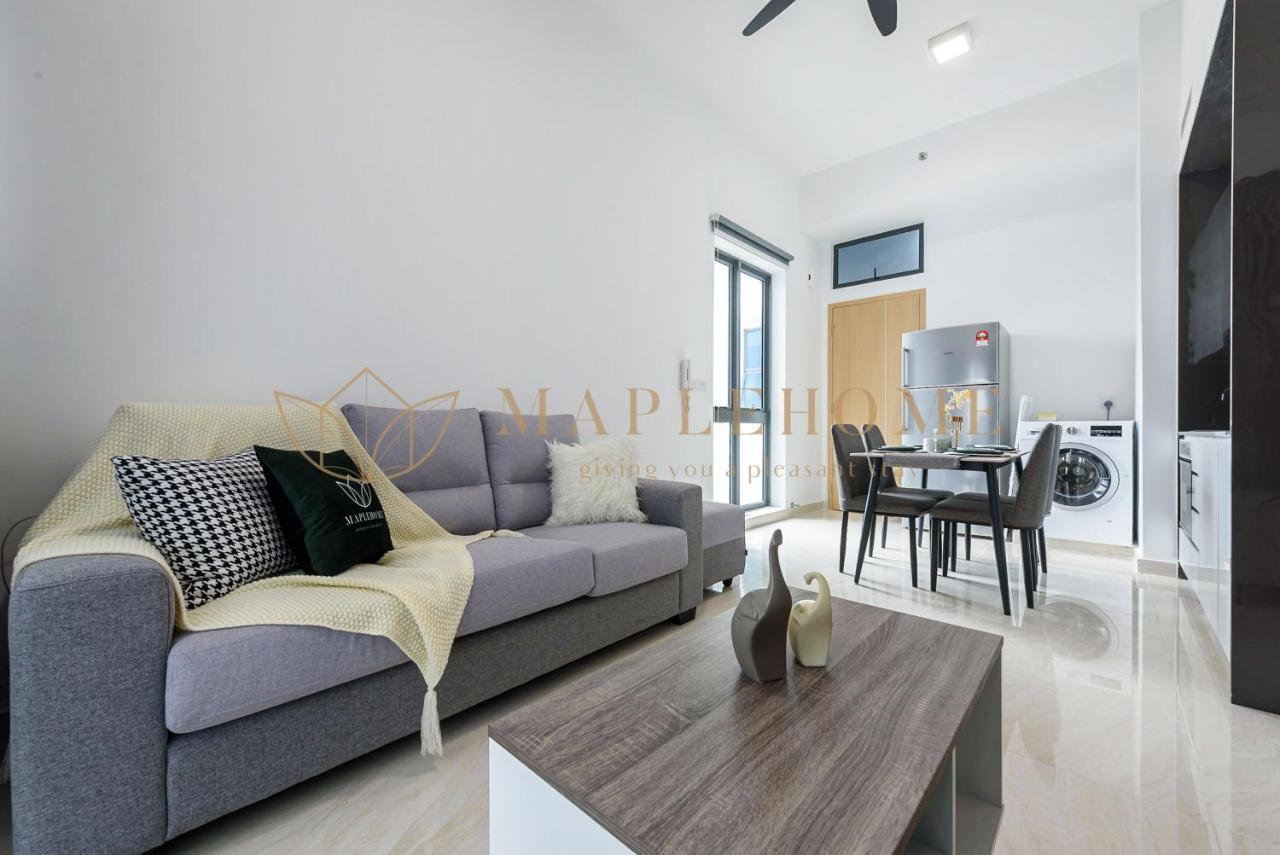 The Colony And The Luxe Premier Apartamento